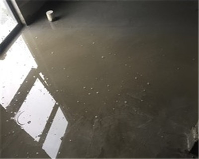 南京常府街專業(yè)防水補(bǔ)漏機(jī)構(gòu) 守護(hù)您的家園，我們?nèi)σ愿埃ㄏ泊笃毡迹?022服務(wù)全新升級(jí)）